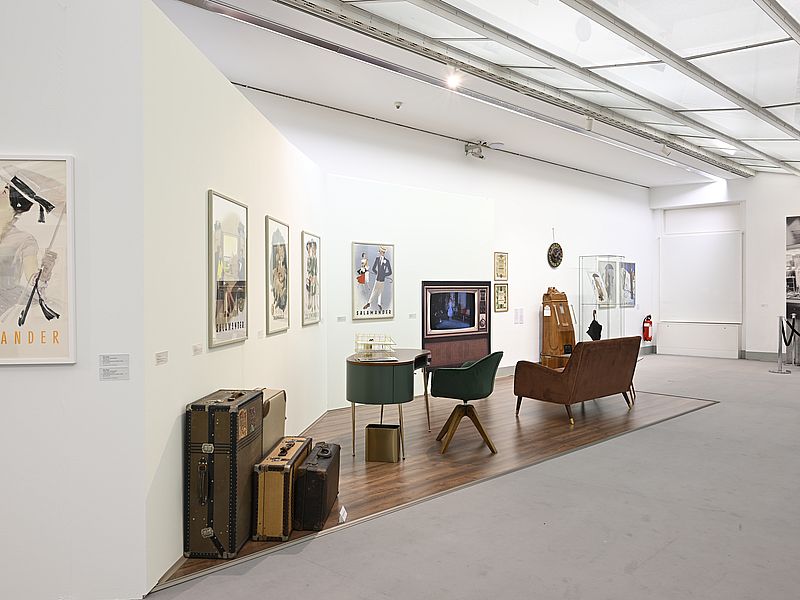 Ausstellungsansicht "Ideale Linien", Foto: Yakup Zeyrek.