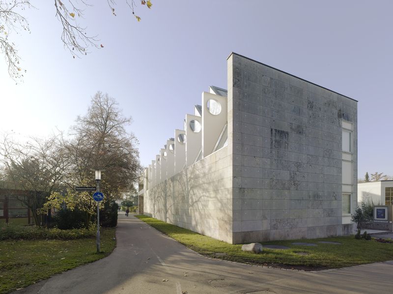 Nord-Ostansicht des Museums im Kleihues-Bau. Foto: Wolfram Janzer.